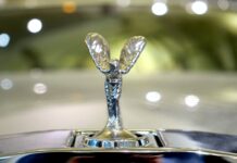 Rolls-Royce are un model care costă 25 milioane de dolari