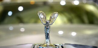 Rolls-Royce are un model care costă 25 milioane de dolari