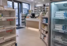 Vaccinul antigripal se găsește greu în farmacii. Când ajunge următoarea tranșă